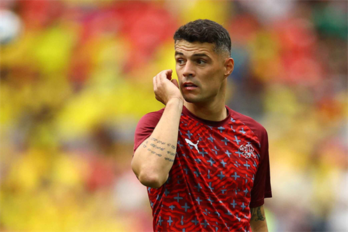Xhaka denies Chelsea as he reveals he will stay at Sunderland: I decided to stay where I am