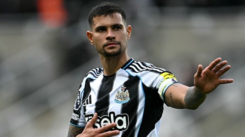 Guimaraes tells Newcastle he wants Arsenal transfer