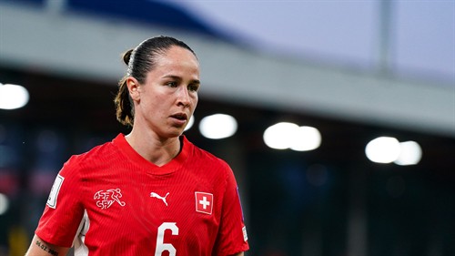 Arsenal sign Switzerland midfielder Reuteler