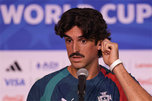 Manchester City and Tottenham ready to hijack Francisco Trincao's Saudi move