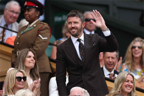 Sir Alex Ferguson tells Carrick: Don’t sign ANY World Cup stars