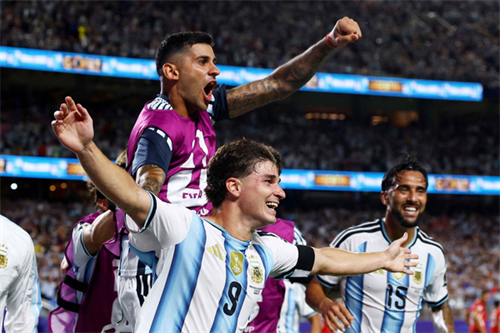 Arsenal back in for Argentina World Cup hero Julian Alvarez