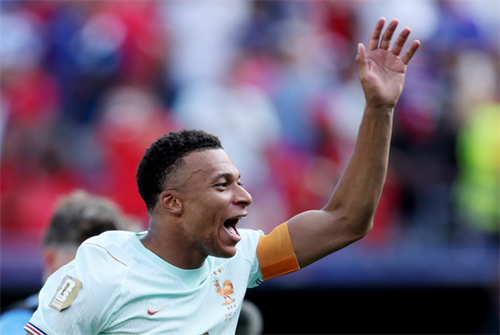 Eto'o says Mbappe may be underrated in the France side due to his skin colour