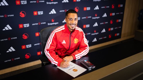 Tielemans completes £35m transfer to Man Utd