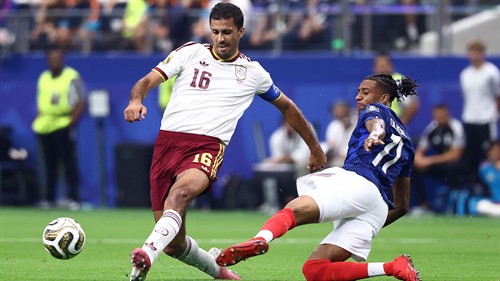 Spain are in the final! Rodri runs the show as La Roja advance