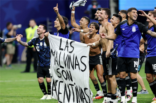 Argentina risk FIFA sanctions with Falkland Islands flag after beating England