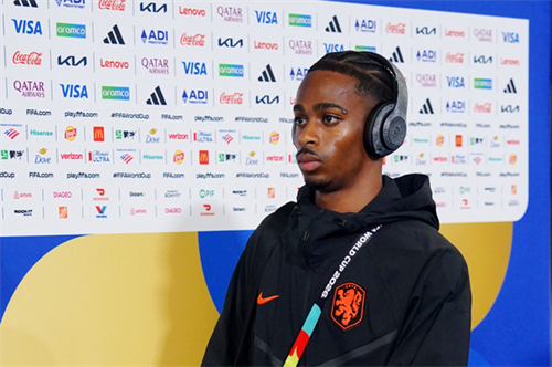 Roma hold further talks with West Ham for Dutch winger Summerville