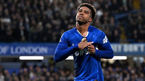 Explained: Why Santos pushed for Man Utd move from Chelsea