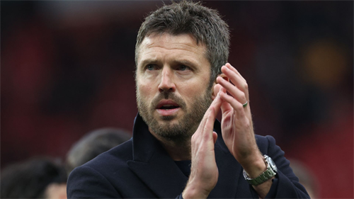 ‘Get one’ - Man Utd given Barcola & Doue transfer advice