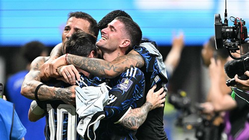 Scaloni: Argentina play like they're seven years old!