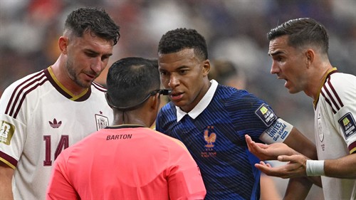 FIFA respond to Deschamps' referee criticism after France loss to Spain