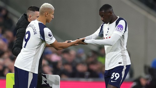 Juve target another Spurs star as talks begin over €25m Richarlison deal