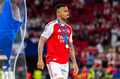 Arsenal slash Gabriel Jesus asking price as AC Milan close in