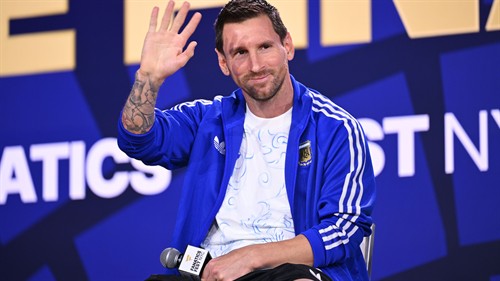 'Very prophetic' - Brady asks Messi about picture of him, Yamal