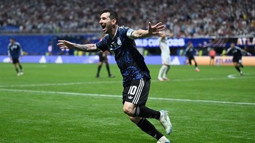 'Very prophetic' - Brady asks Messi about picture of him, Yamal