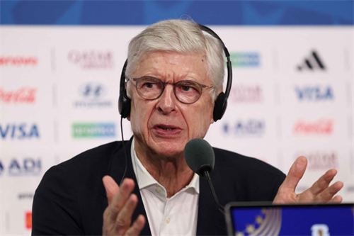 Wenger: World Cup hydration breaks did not affect games