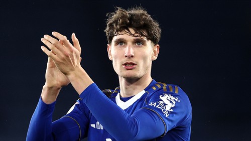 Man Utd plot move for Leicester defender