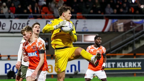 Ipswich agree €4m deal for Dutch goalkeeper