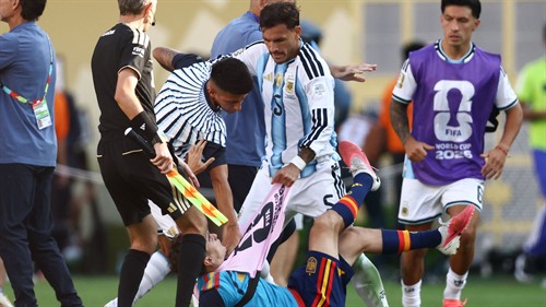 Paredes sent off after brawl mars Argentina's World Cup final loss