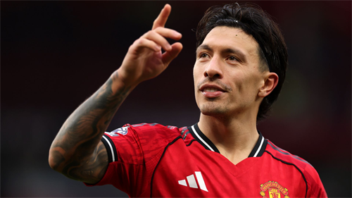 Martinez limps out of World Cup final in major injury blow for Man Utd