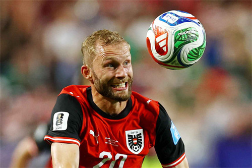 Bayern Munich confirm Konrad Laimer contract extension