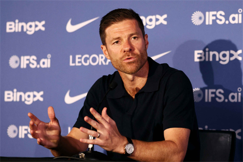 Chelsea pivot to new left-back targets with Pep Chavarria deal looking unlikely