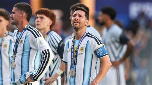 Neville claims Argentina 'played like a bag of sh*t' in World Cup final