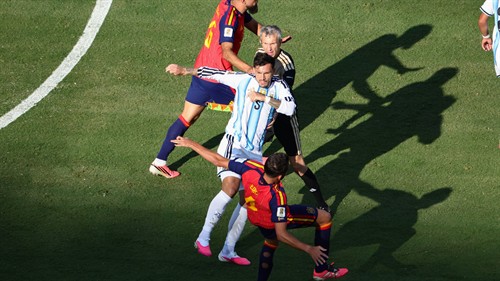 Paredes refuses to apologise for World Cup final punches