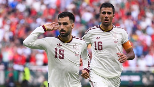 Baena becomes first player EVER to achieve incredible feat