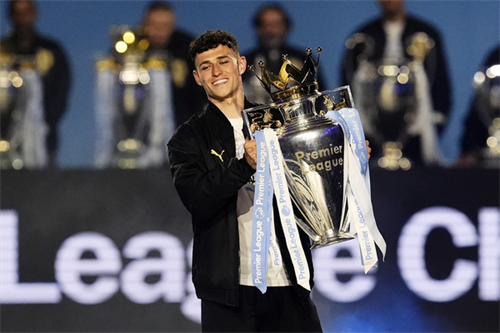 Phil Foden signs new deal at Man City until 2030: It’s always an honour to wear the shirt!