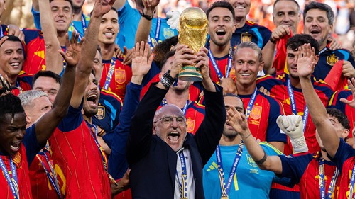 Yamal did a 'wonderful job' for Spain at World Cup, insists De la Fuente