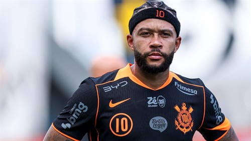 Depay in contract limbo despite desire to stay at Corinthians