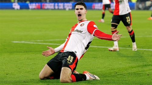 ‘Shaqueel van Persie are handling that well at Feyenoord’
