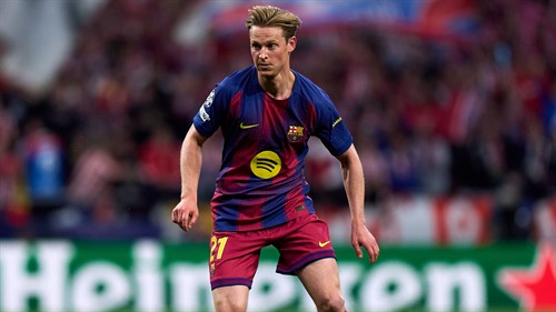 Barcelona's De Jong diagnosed with knee ligament injury