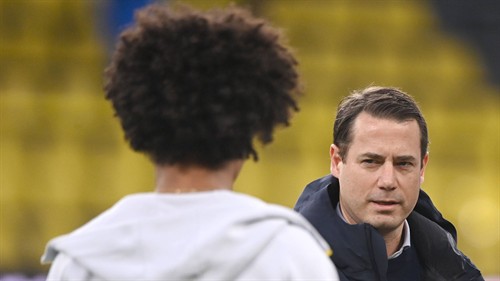 Barcelona sign Adeyemi on long-term deal as Dortmund explain sale