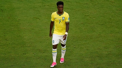 Liverpool's stance on the Vinicius deal decided, with a Saudi giant waiting