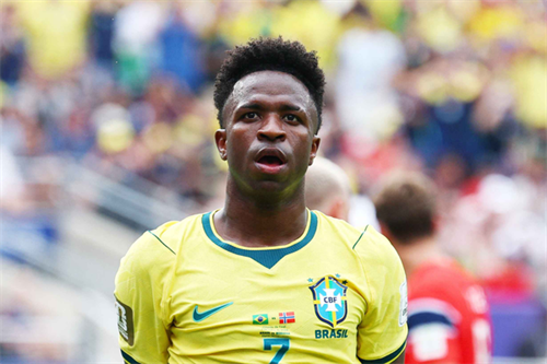 Arsenal's Vinicius Jr interest dealt major blow as Mourinho fights to keep winger