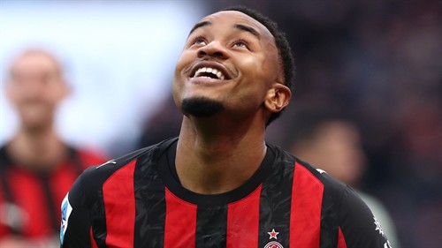 Milan, Nkunku and Gila in Australia as they wait for Leao