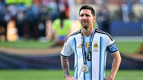 Martinez explains why Argentina turned away from Spain WC trophy presentation