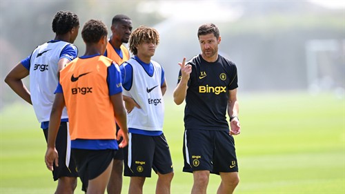 Alonso expecting more Chelsea transfer 'movement' as he outlines Rogers 'plan'