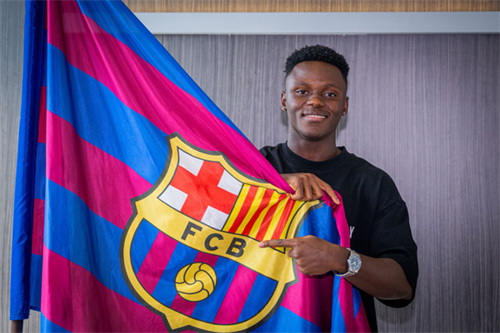 Barcelona land Aziz Issah on permanent transfer from Dreams FC