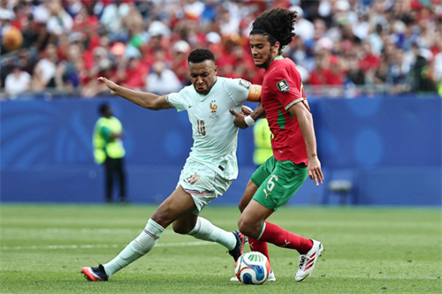 Ayyoub Bouaddi update: Man City set to sign Lille star either 