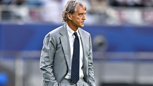 Mancini makes shock return as Italy head coach