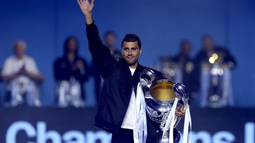 Manchester City identify Rodri's successor, and Barcelona hold on to their gem