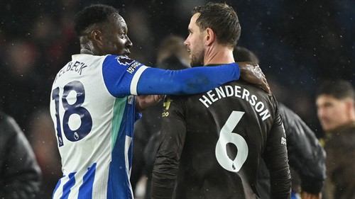 Welbeck & Henderson?! Why Chelsea are RIGHT to target veterans