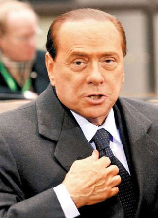 Bunga-bunga girls sported AC Milan shirts for striptease