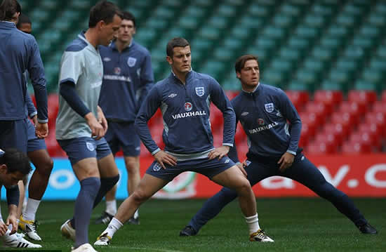 Redemption a necessity! England boss in corner after Ferdinand row