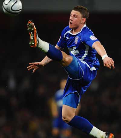 Liverpool eye slick Connor Wickham