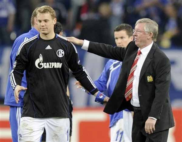 Sir Alex Ferguson in Manuel Neuer battle