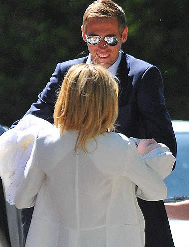 Abbey Clancy shows good form